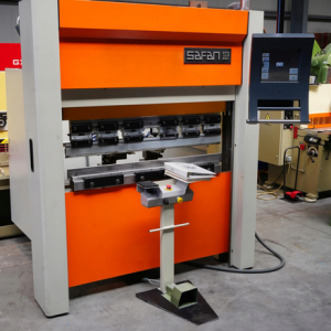 SAFAN 25t x 1250 CNC